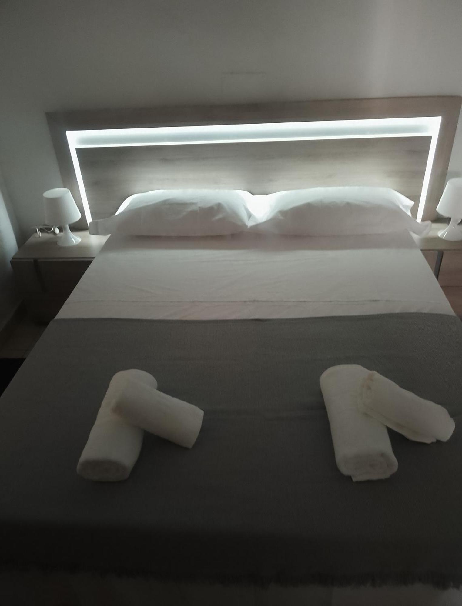 Apartamento Serrano Con Terraza Malaga Luaran gambar